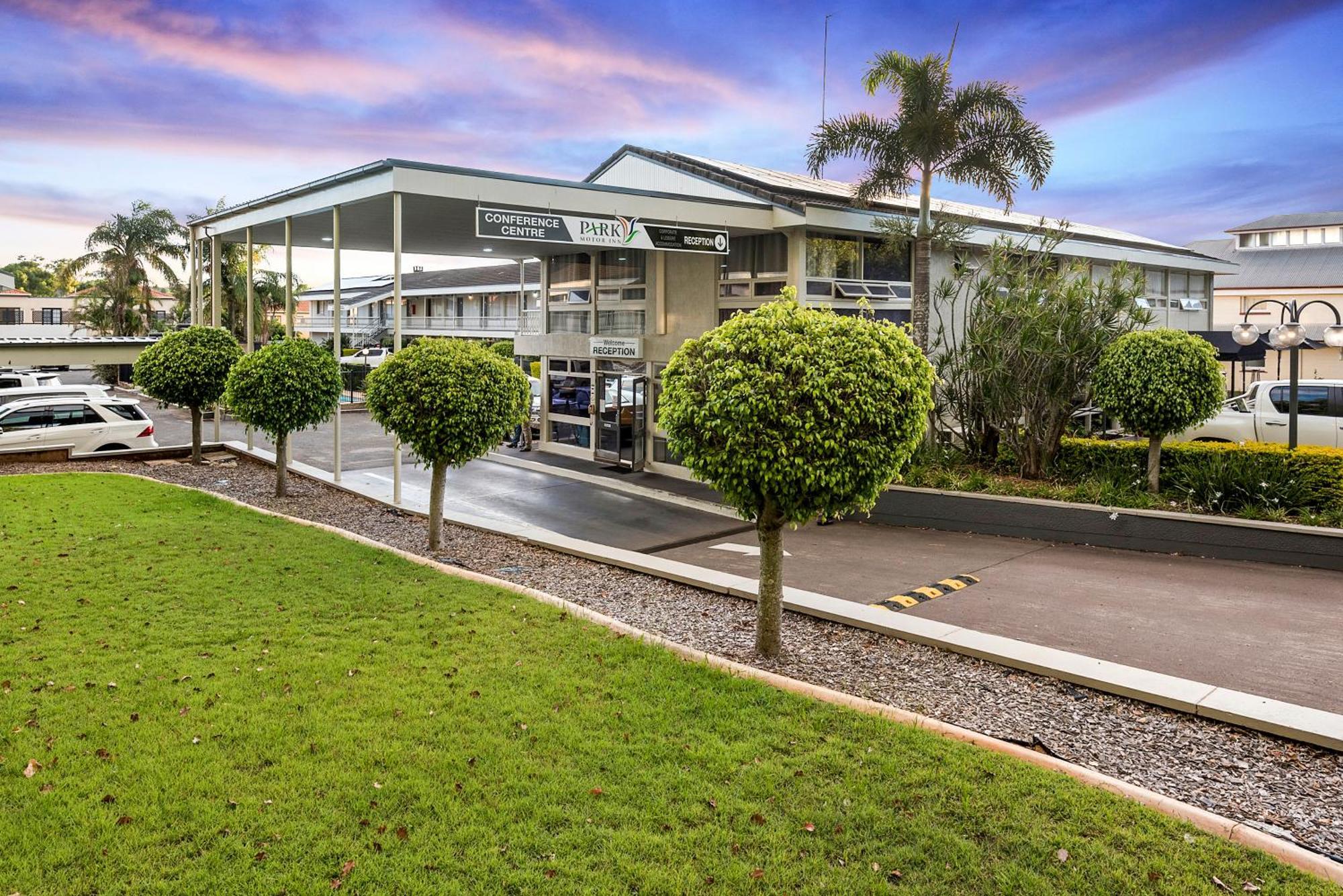 Park Motor Inn Toowoomba Luaran gambar