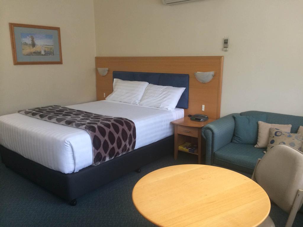 Park Motor Inn Toowoomba Bilik gambar